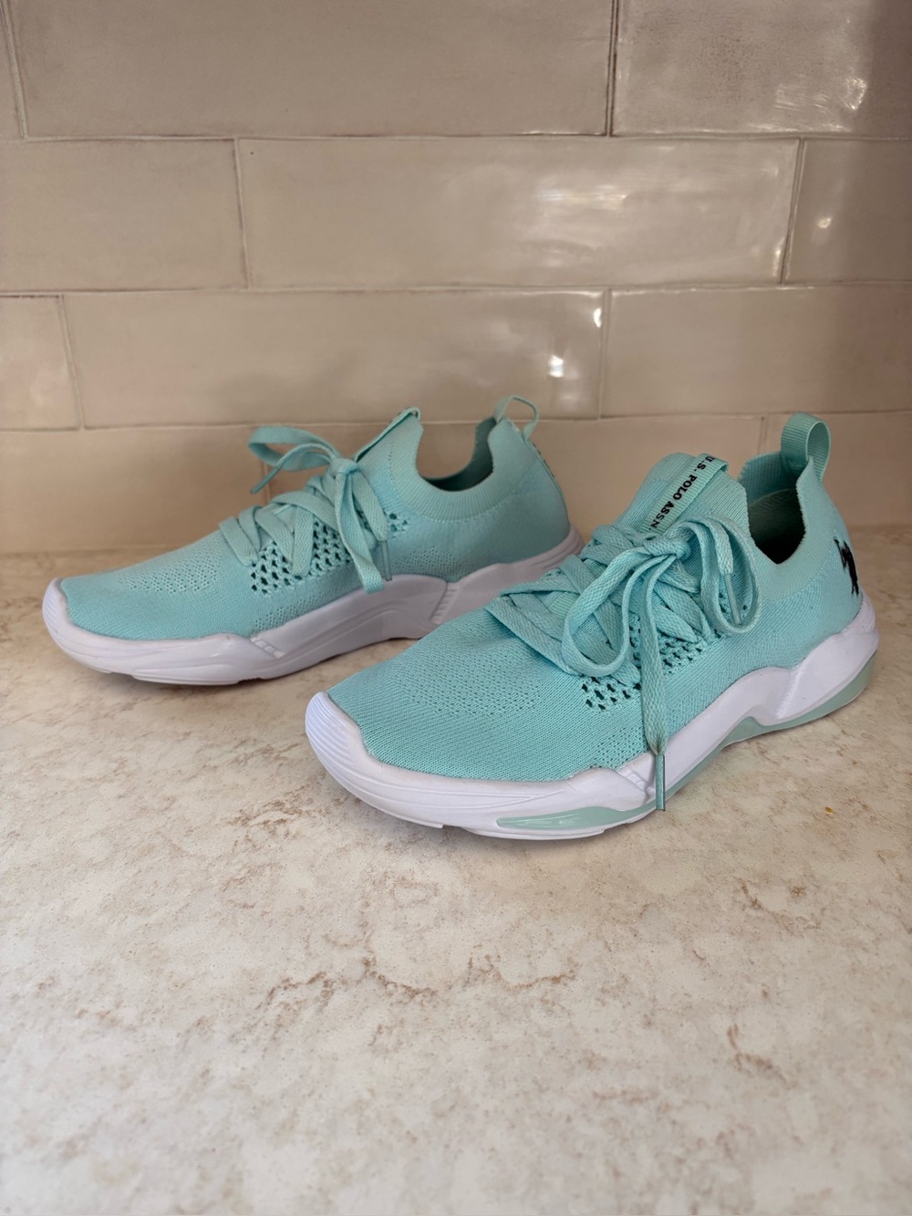 U.S. Polo Assn. Mint Green  Knit Pull-On Athletic Sneakers Line New Sz  8.5 M